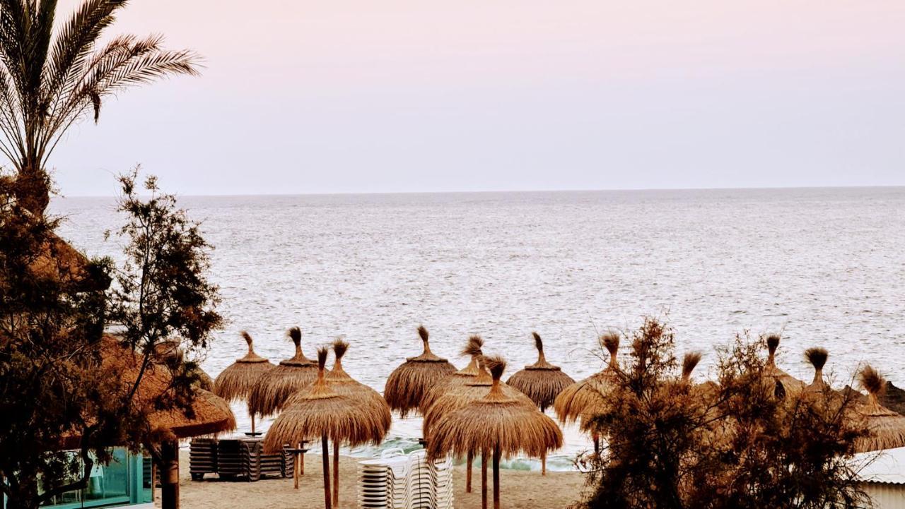 Apartmán 1º Linea De Playa En Pleno Centro De Fuengirola Exteriér fotografie
